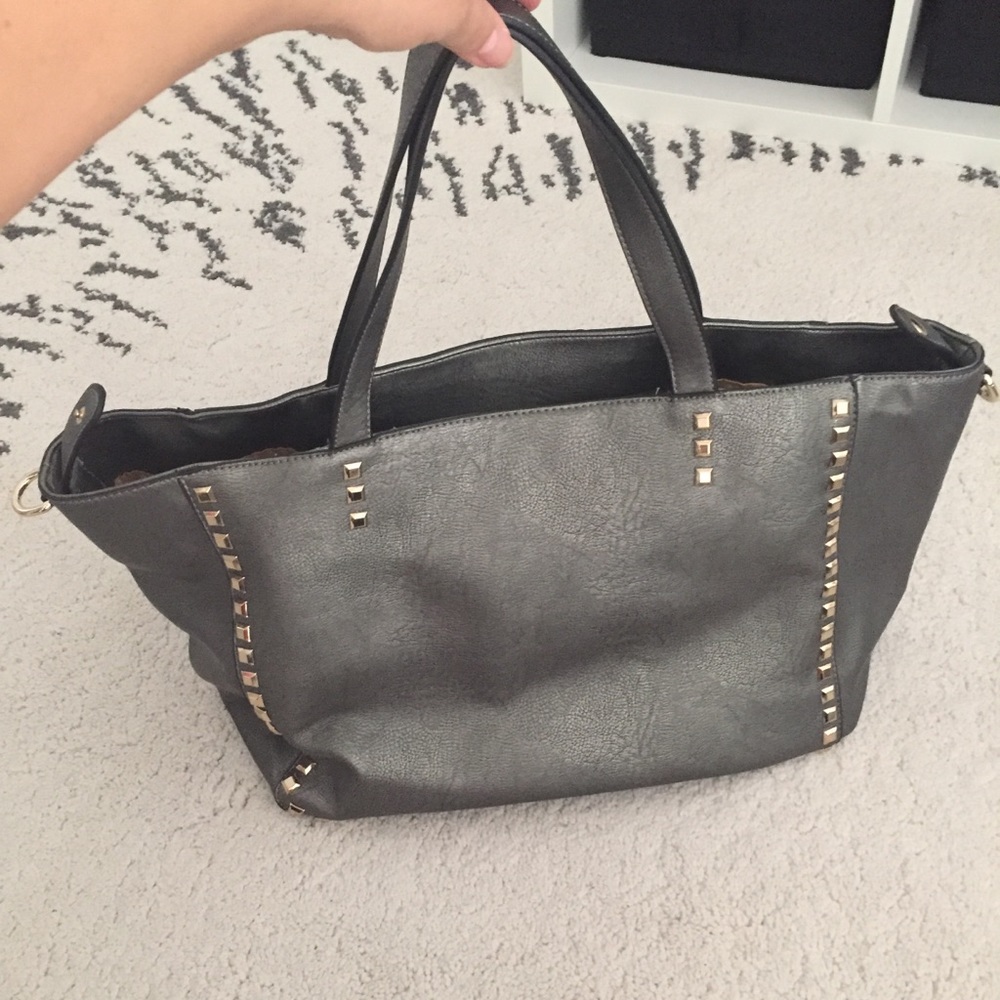 Pewter bag with gold studs - Picture 8 of 8